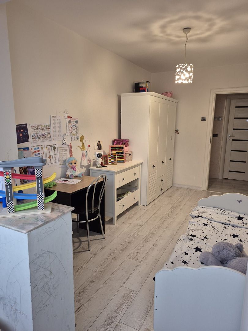 Apartament spațios in  Mazepa 1 - 3 camere, 2 băi, etaj 2 - Poză 6