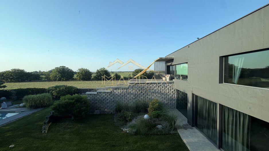 Vila Exclusivista *2223mp teren* / Piscina proprie / 5 garaje / Otopeni - Poză 34