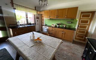 Ocazie unică! Casă de vânzare în stațiunea Covasna! - Poză 14