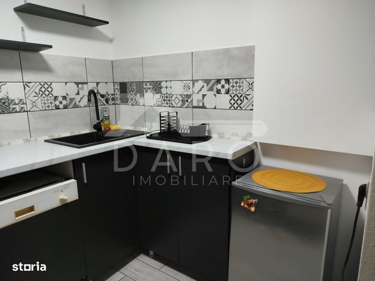 Casă ultracentrală, singur în curte Târgu Mureș – 2 Apartamente - Poză 7