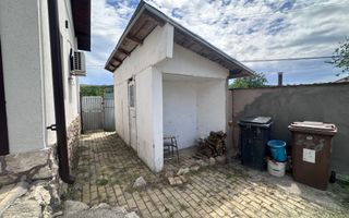 Între dealuri, viță de vie și liniște deplină! Vanzare casa in Prahova - Poză 30