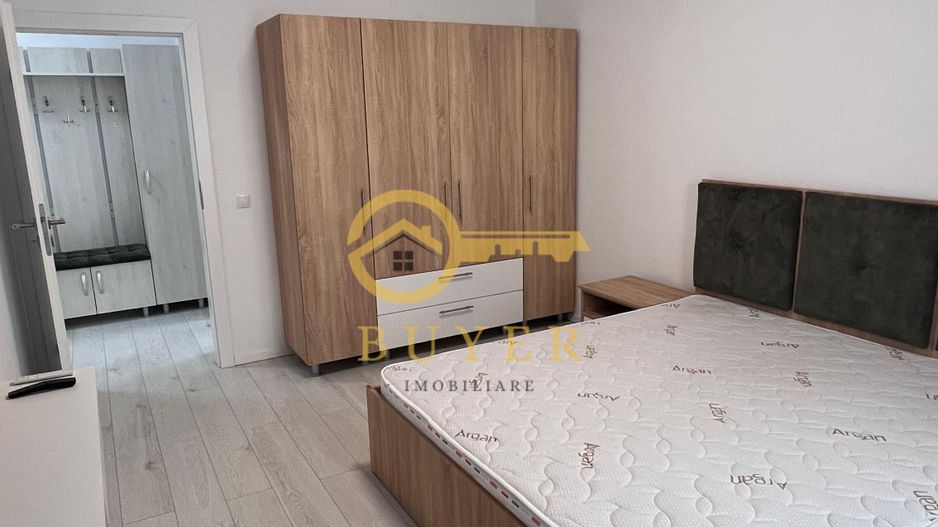 Garsoniera pe Pictor Brana, Selimbar- Etaj 2, loc de parcare si boxa - Poză 9