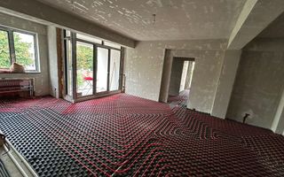 Apartament 3 camere de vanzare in zona Stefan cel Mare I Viitorului - Poză 2