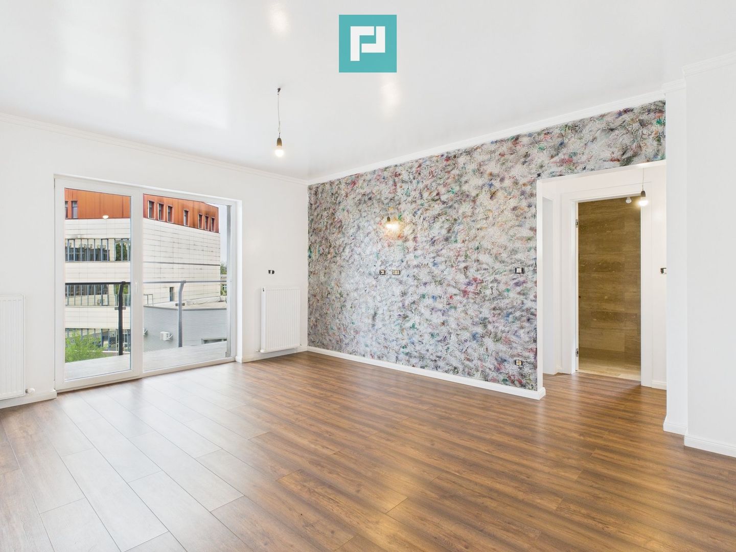 Apartament 2 camere în bloc nou, cu loc parcare - Poză 2