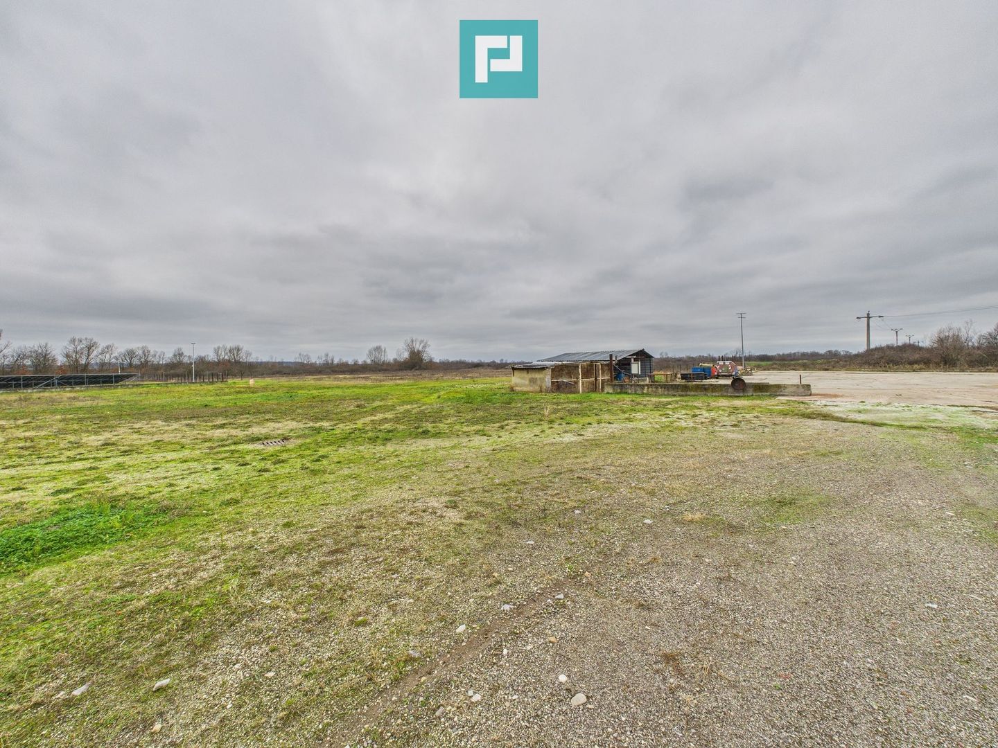 Hală de producție, cu birouri și teren, în Sebiș - Poză 62