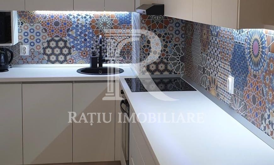 Apartament cu 2 camere | Zona Ultracentrala | Oradea - Poză 3