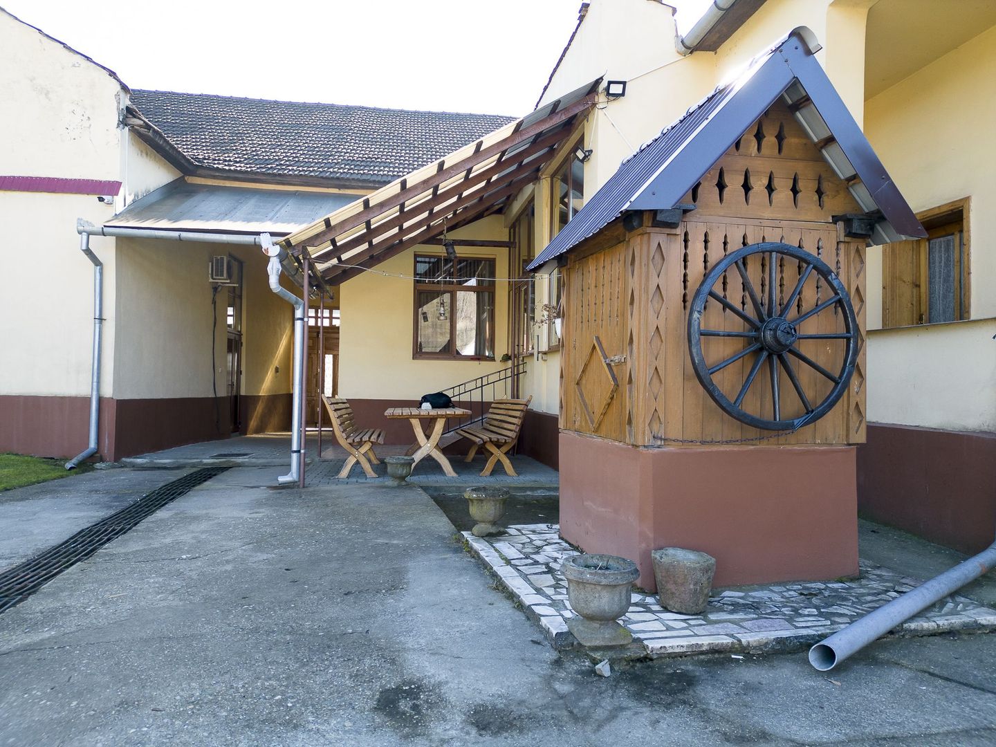 Conac cu poveste, Săvârșin - Poză 45