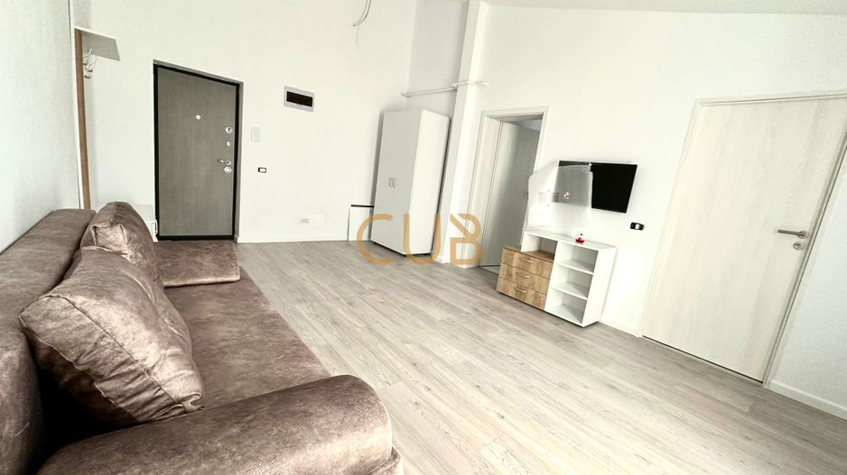 Ap 1 cam | bloc nou, centrala proprie,parcare, lift | Giroc - Hotel IQ - Poză 6