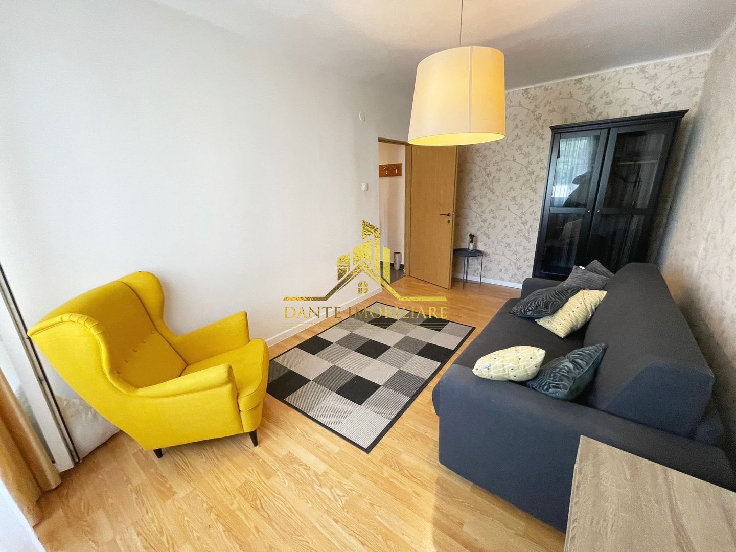 2 camere, LA CHEIE, balcon, AC, Parc Central, Polivalenta, Comision 0 - Poză 2