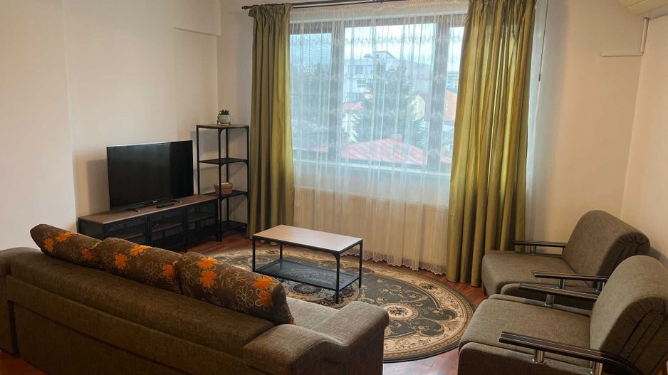 Apartament 2 cam mobilat, bloc 2011, suprafata utila 76mp - Poză 2