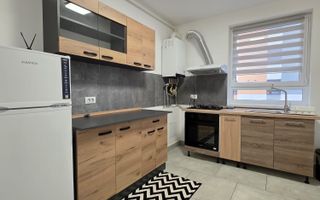 2 Camere Inchiriere zona Coresi - Poză 6