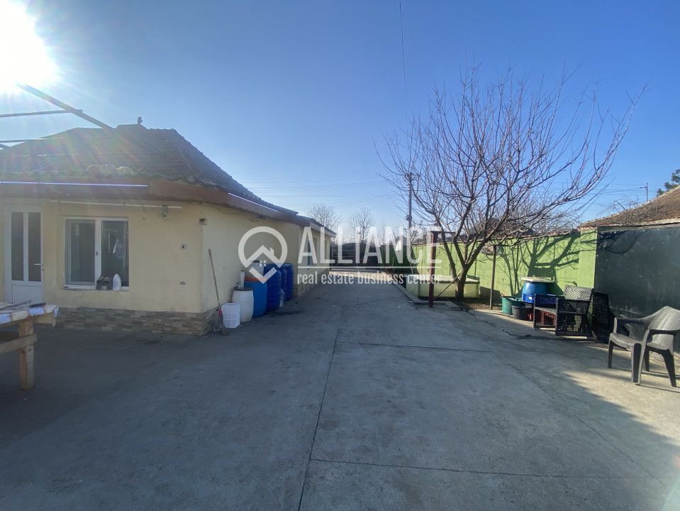 Ciocârlia de sus, Constanța.(COD 07)Casă ideală pentru două familii. - Poză 4