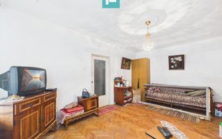 Apartament cu 2 camere semidecomandat - central - Poză 3