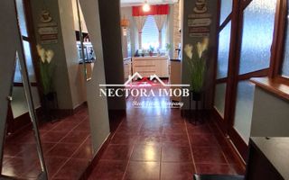 Apartament ULTRACENTRAL SALONTA, 3 camere, 74 mp, mobilat/utilat total - Poză 5