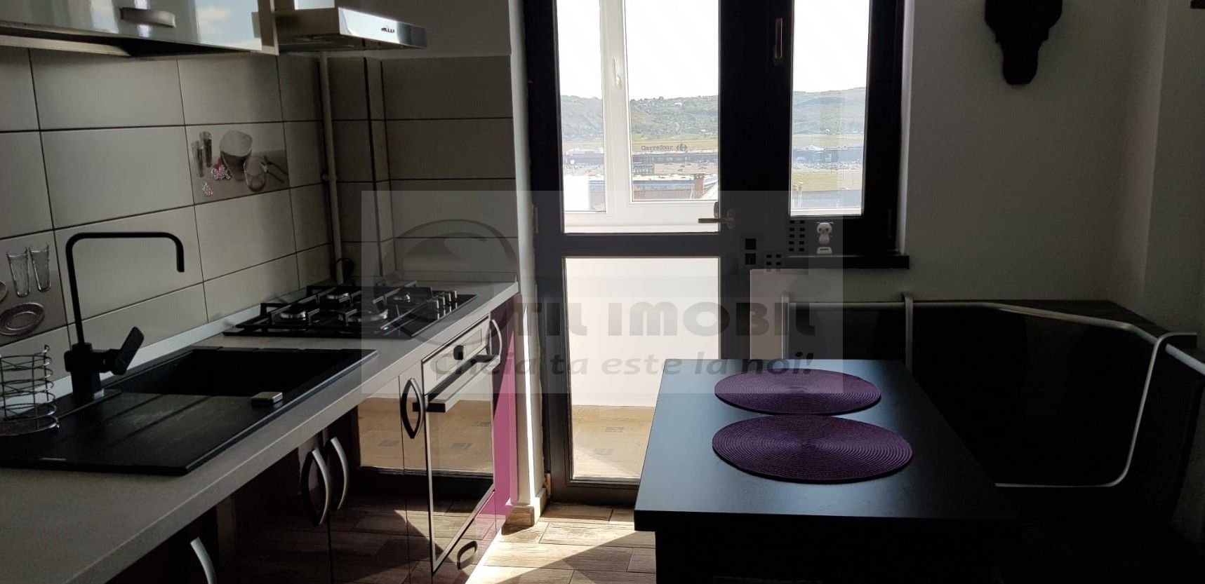 Apartament 3 camere Valea Lupului, 450 euro cu parcare inclusă - Poză 2