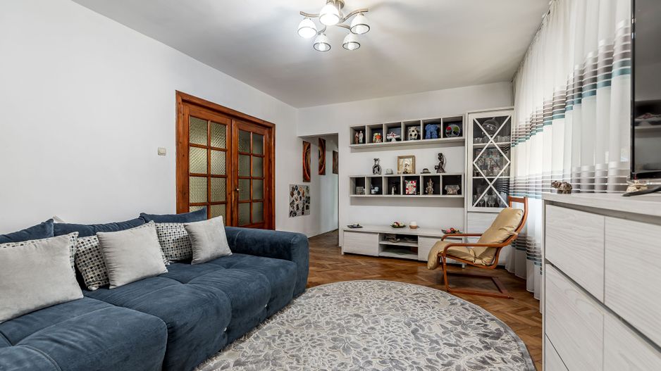🏡 3 camere, 2 băi, parter – Aurel Vlaicu | 79.000 € - Poză 1