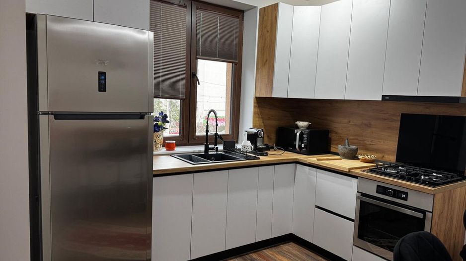 Apartament in vila,3 cam,100m,de inchiriat ,domenii,1 mai,victoriei - Poză 5