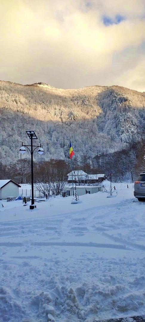 AZURA Imobiliare - Pensiune noua la Satic, Rucar - Poză 59