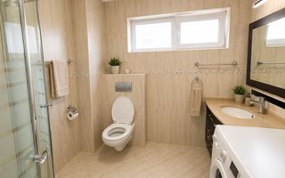 Apartament cu 3 camere, zona Grand Hotel, Buna Ziua - Poză 8