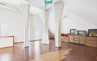 Casă ultracentrală cu 6 camere pentru investiții - Poză 9
