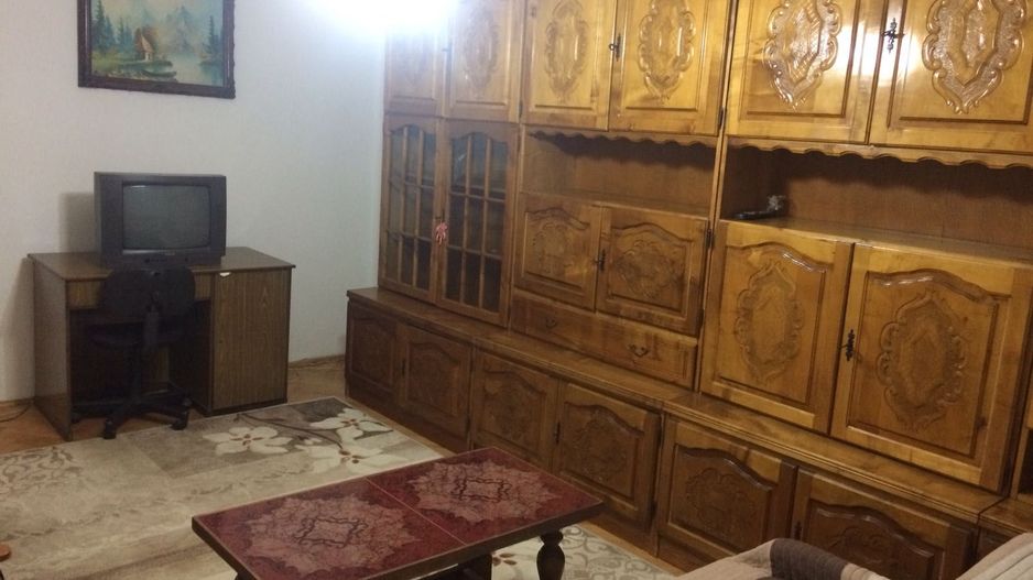 Decomandat si spatios zona Girocului - Poză 9