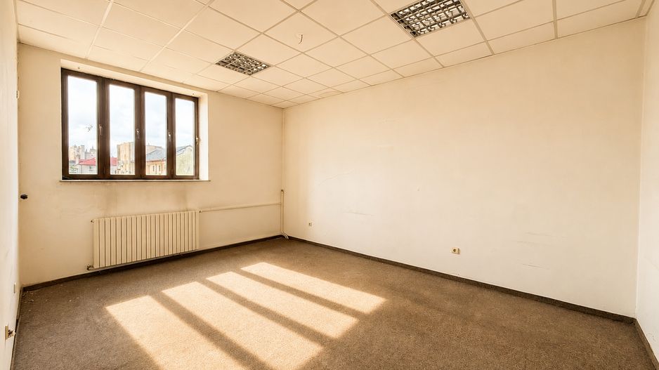 Spațiu de birouri zona centrala - langa primarie - Poză 10
