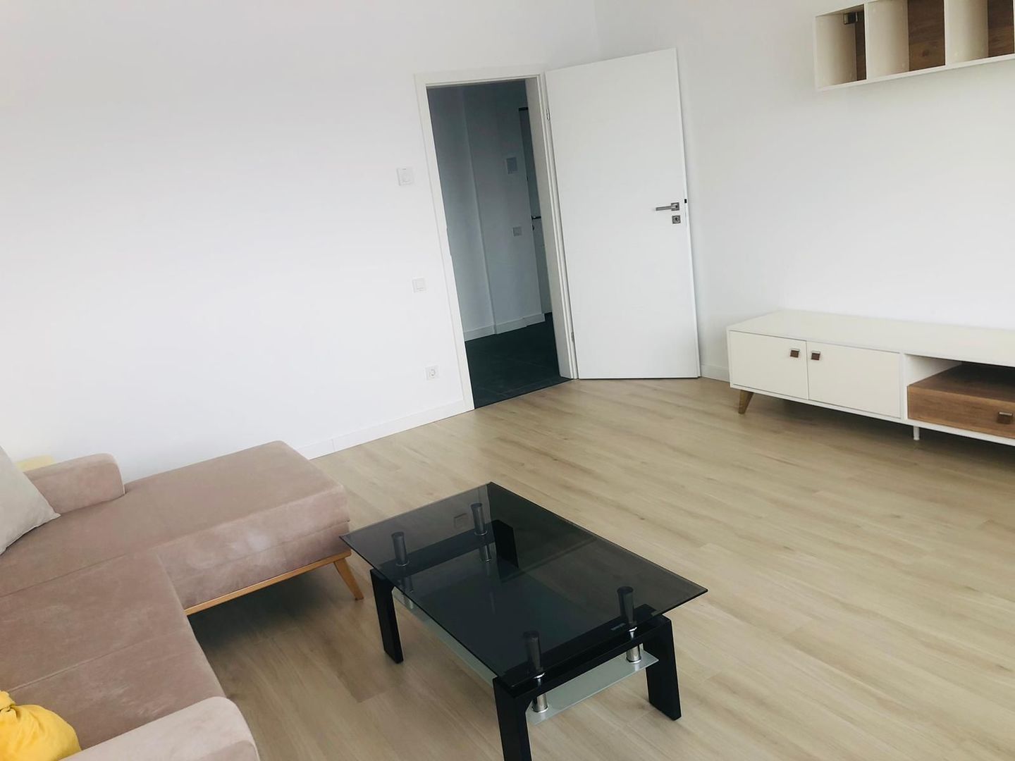 Garsoniera Moderna, Centrala Proprie, Bloc nou - Poză 4