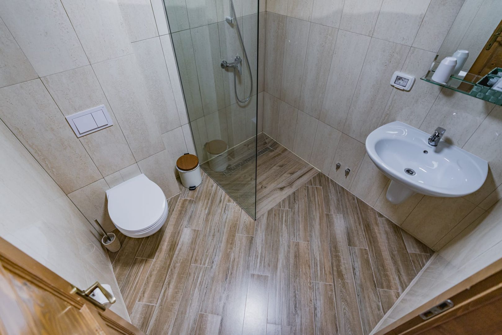 Business la cheie - Proprietate tip pensiune cu rating 9,8/10 Booking - Poză 10