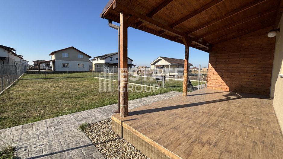 Duplex cu 4 camere in Mosnita Noua - Poză 14