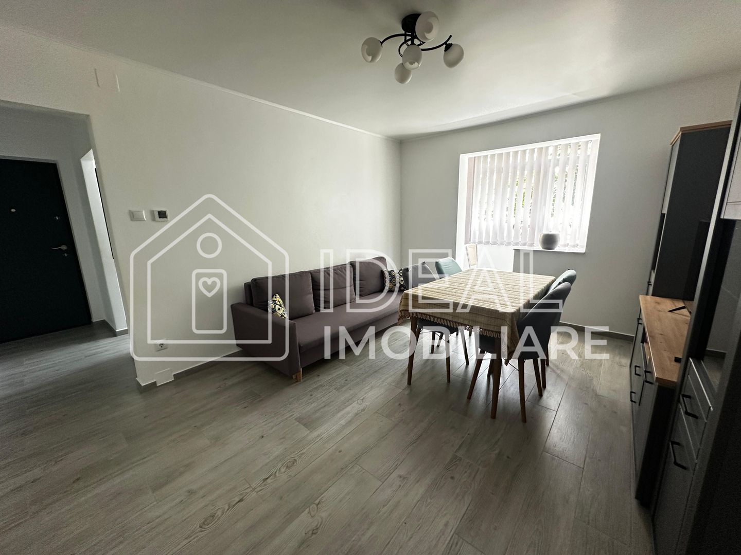 Apartament cu 3 camere de închiriat zona Mihai Viteazul - Poză 2