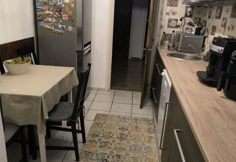 Apartament cu 3 camere, 64 mp, situat în zona Răcădău – Etaj 1, parcare + boxă - Poză 8