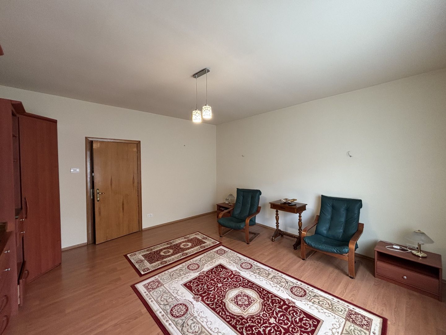 Apartament privat la casa la 5 minute de Piața Victoriei - Poză 35