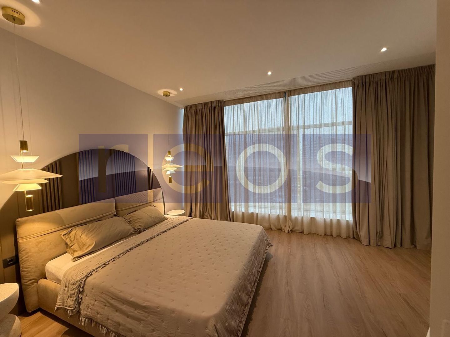 INCHIRIERE 4 CAMERE | ONE NORTH LOFT | MOBILAT SI UTILAT LUX | LOC PARCARE | - Poză 12