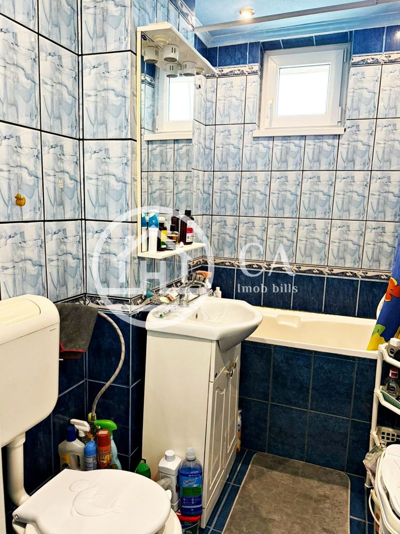 Apartament cu 2 camere de vanzare in zona Rogerius, Oradea - Poză 10