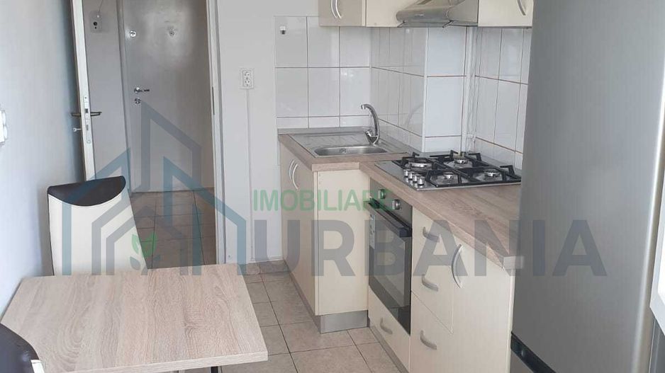 Apartament cu 1 camera, decomandat. - Poză 2