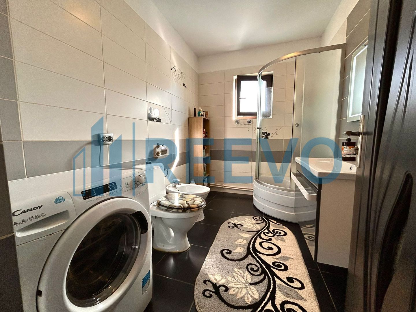 Casă/Vilă de vânzare în Letea Veche, Jud. Bacău - Poză 19