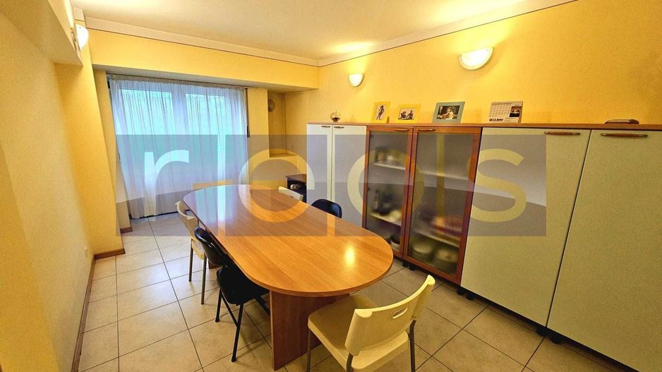 VANZARE 4 CAMERE DECOMANDAT - PIATA UNIRII - Poză 4