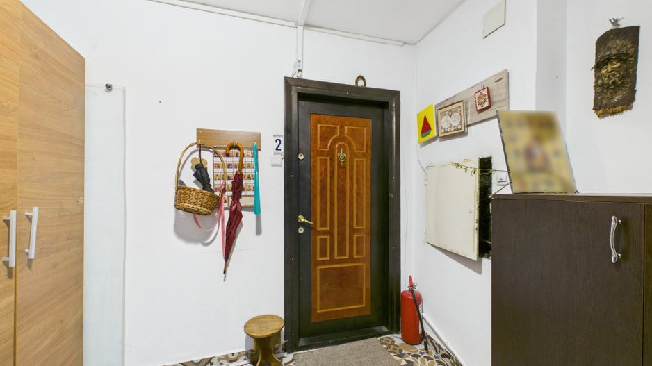 Oportunitate - 2 Apartamente 4 + 2 camere - Zona 13 Septembrie - Poză 15