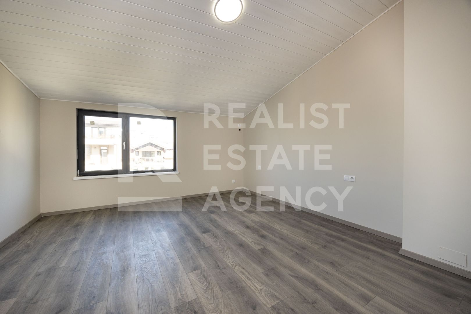 Vânzare, casă, 8 camere, zona 1 Mai, București - Poză 51