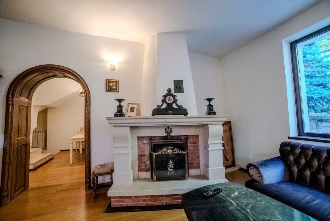 Vilă de excepţie centru Iaşi - Poză 11