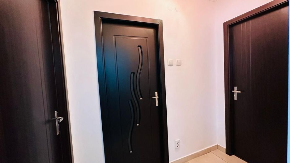 BRASADAS închiriază ap 3 cam etaj 3/8 zona OBOR 1min Metrou. - Poză 10