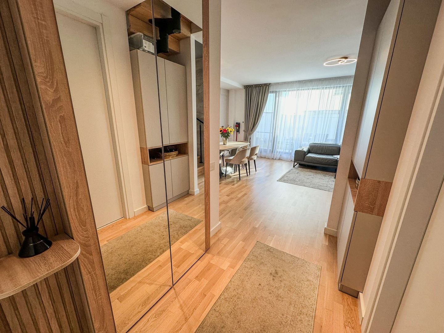 Vilă Modernă 5 Camere de Vanzare | Zenville Pipera - Poză 5