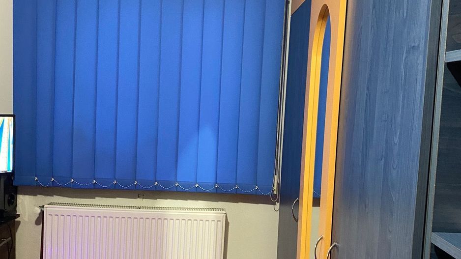 Închiriez ap. cu 3 camere ,et. 2, CraiovitaNouă - Poză 5