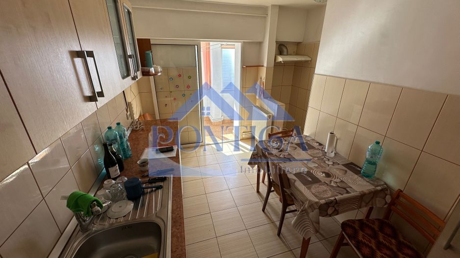 Apartament 2 camere decomandat | Tomis 2 – Vedere către Parcul Tomis - Poză 5