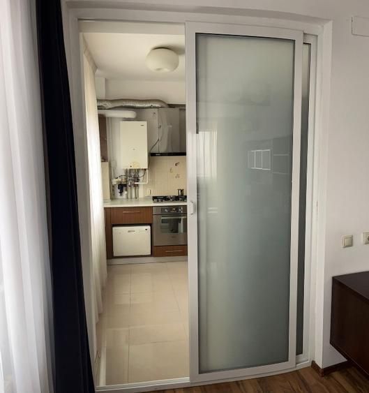 Comision 0% Vanzare apartament 2 camere, mobilat - malul Deltei Vacaresti - Poză 7