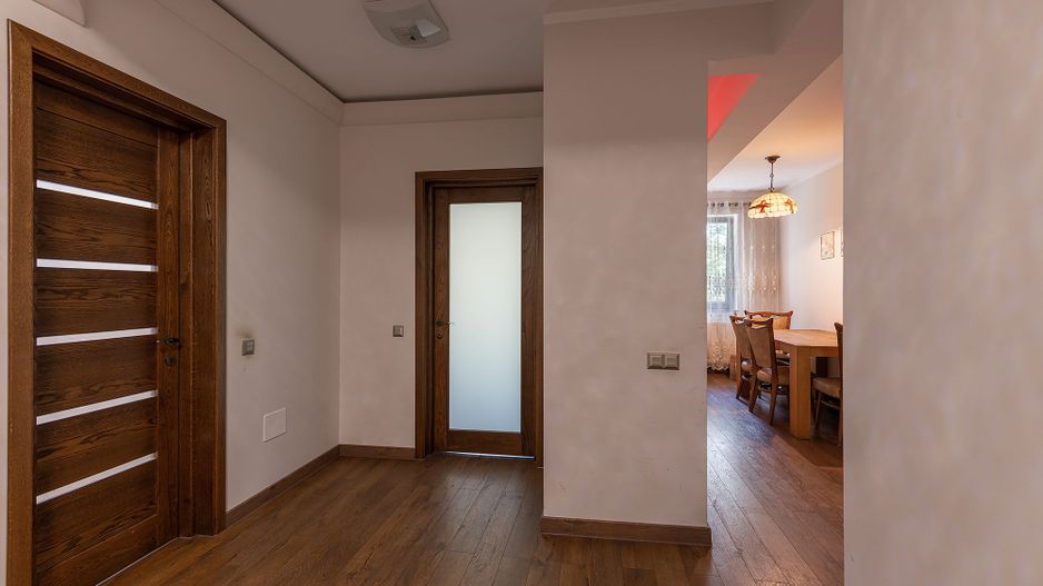 [Exclusiv] Apartament 3 camere 77 mp, în Gruia, cu garaj - Poză 12