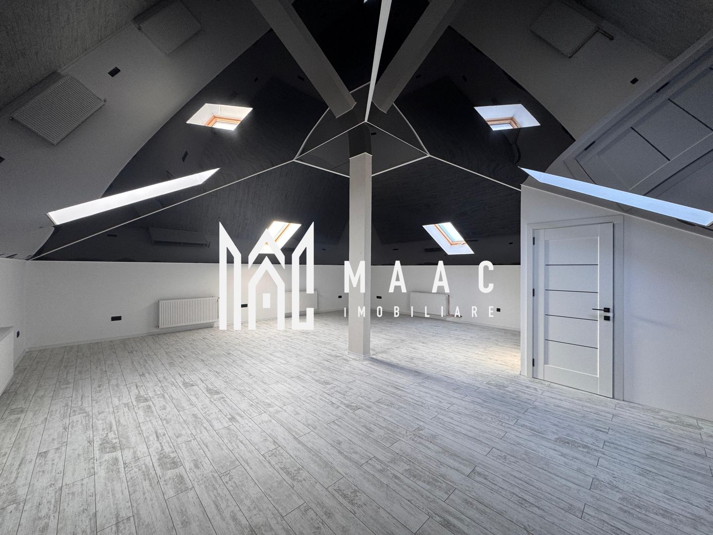 Spațiu comercial 6 camere 3 băi | Sura mare | 200mp - Poză 17