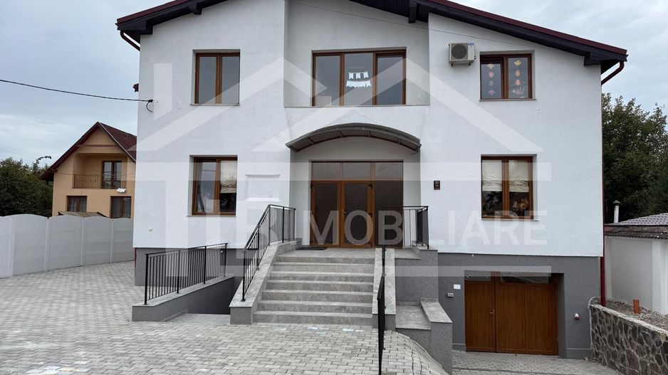 Casa individuala, 10 camere, 753mp, Zona Sancraiu de Mures - Poză 1