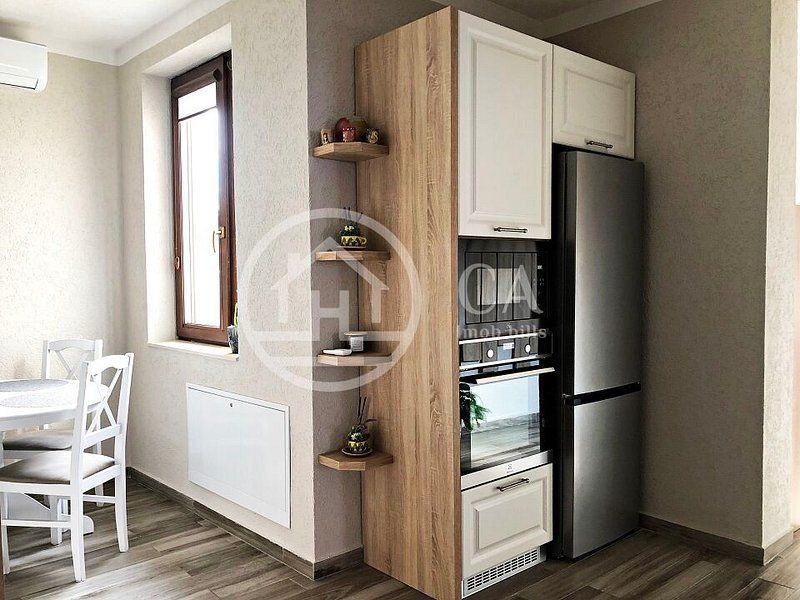 Casa de inchiriat cu 3 camere in zona centrala, Oradea - Poză 4