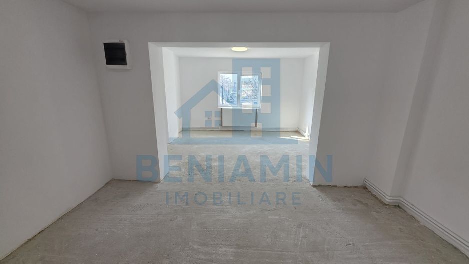 Casa P+1 - trafic intens - 163mp - zona excelenta - 1Mai - Parc - Poză 7